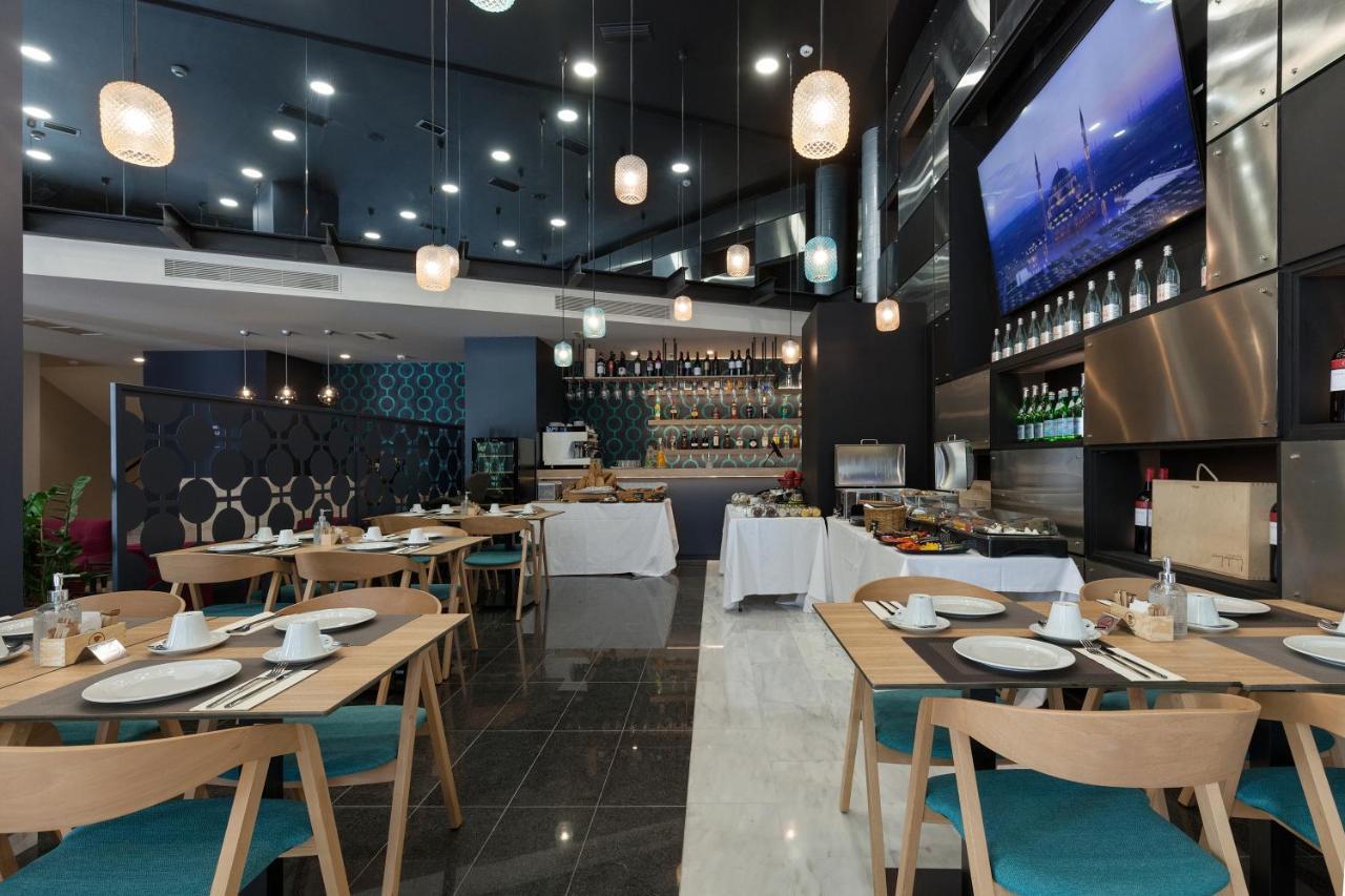 Trendy Hotel By Athens Prime Hotels ภายนอก รูปภาพ